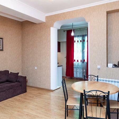 Gnn Cosy Apartment Tbilisi Exterior foto